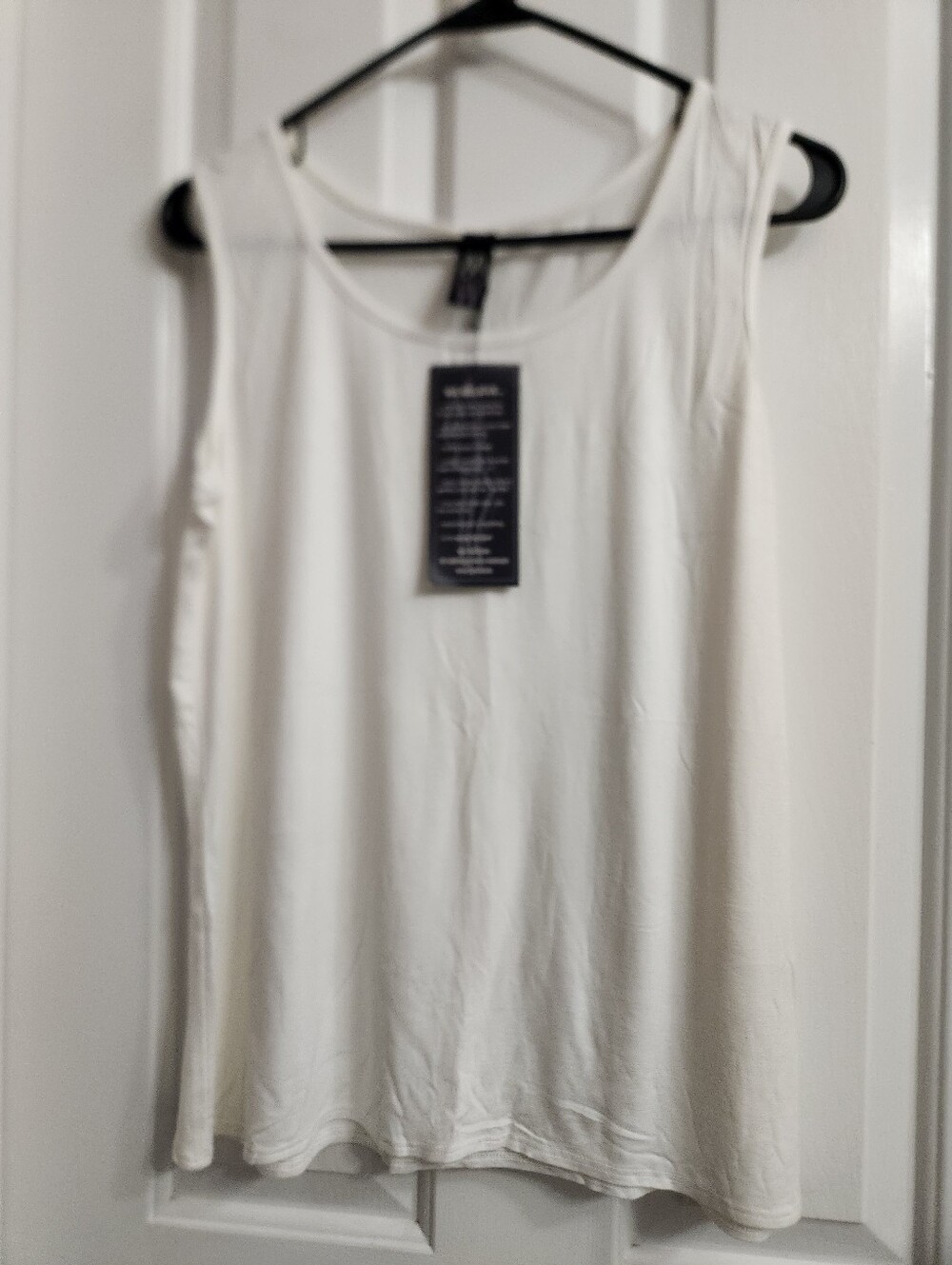 MarlaWynne Lightweight Scooped Neck White/ivory LARGE